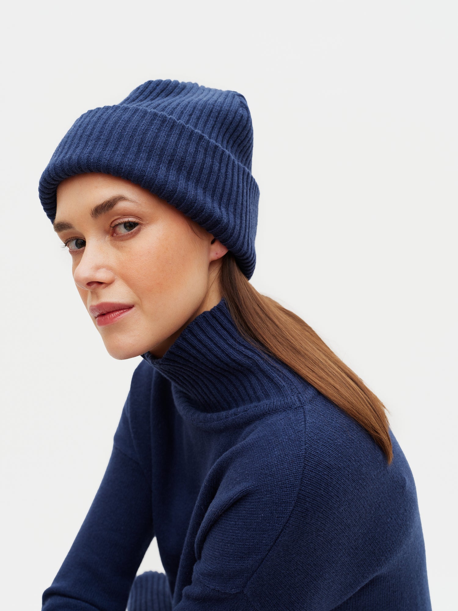 GIANT-pipo, Dark Blue