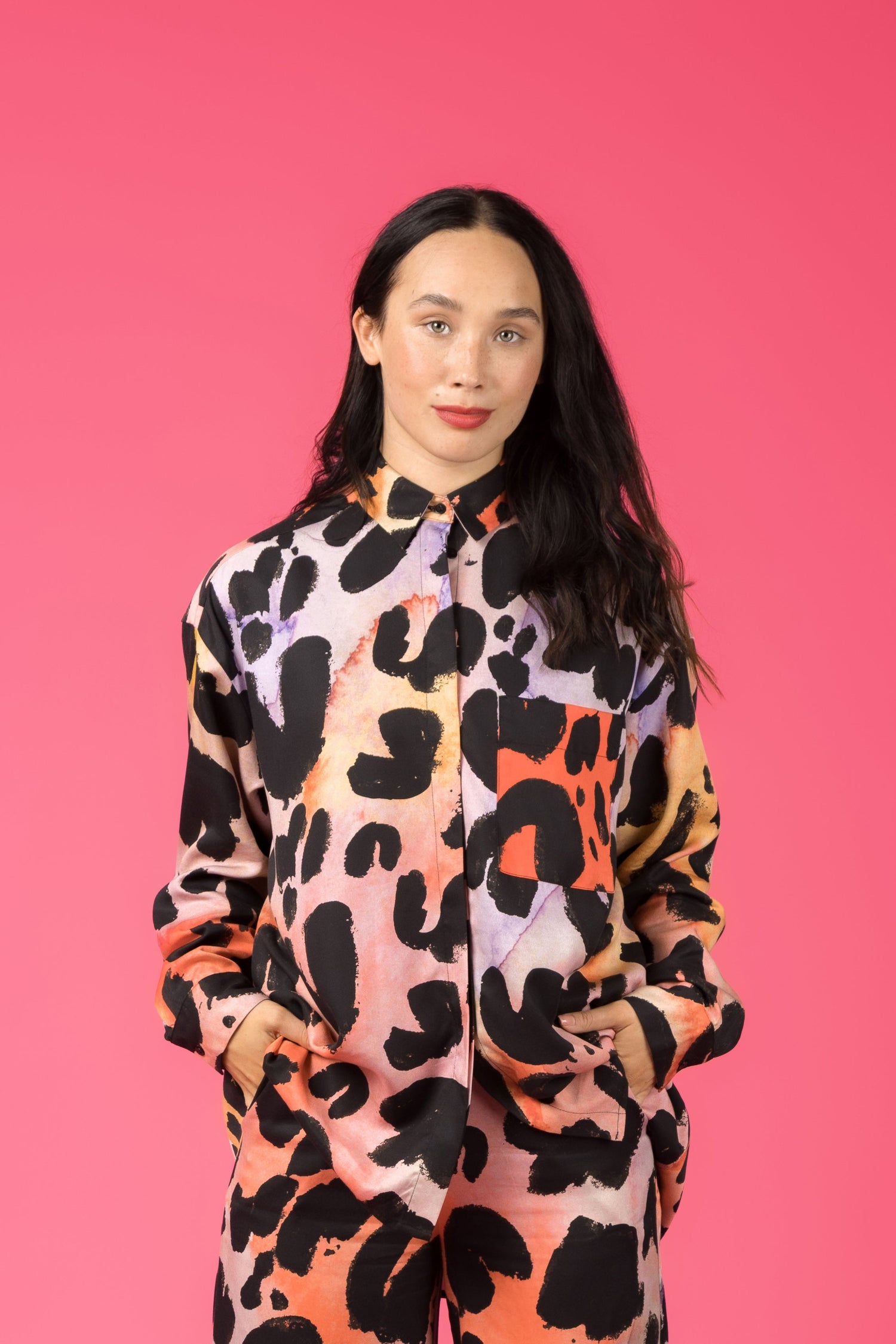 ENNAKKOMYYNTI: FRESH oversized paita, untamed