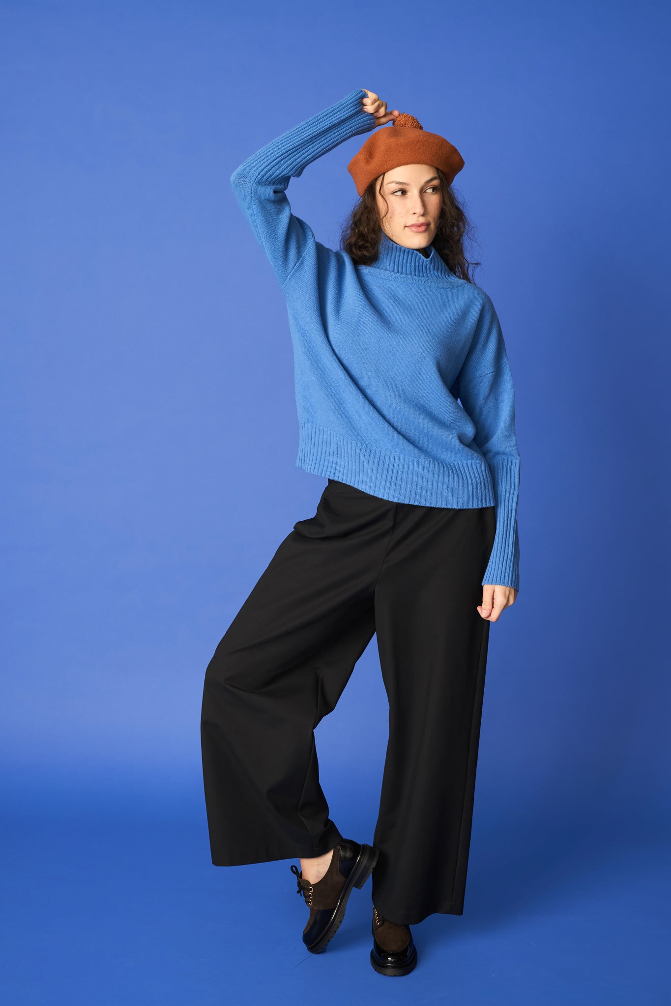 POM POM -baskeri, Sugar Brown