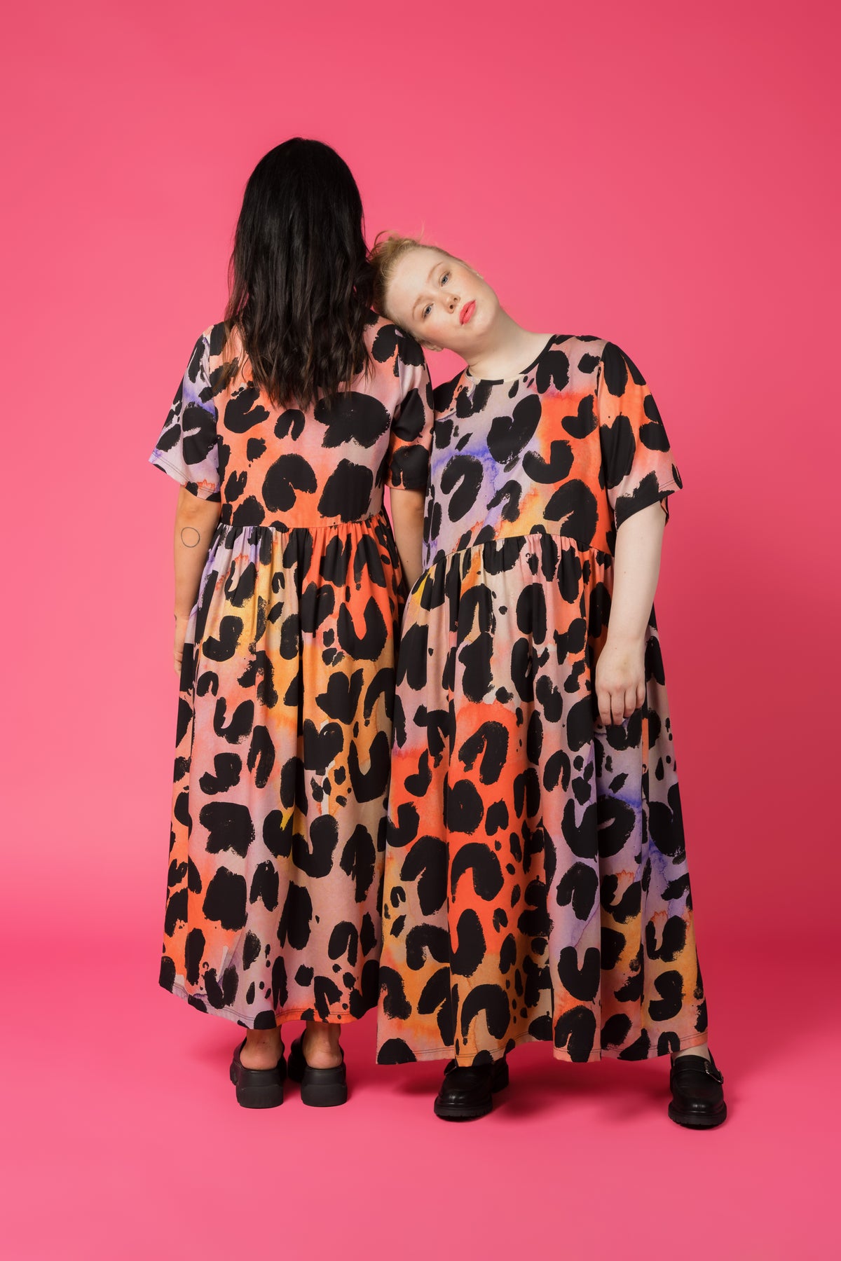 GLOW-mekko, untamed