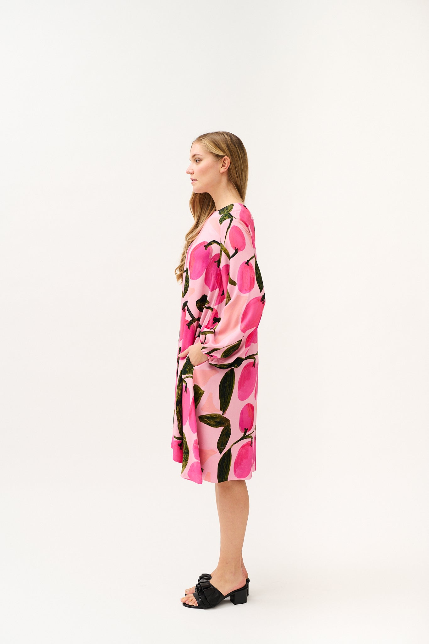 IMPRESSIVE-mekko, Juicy